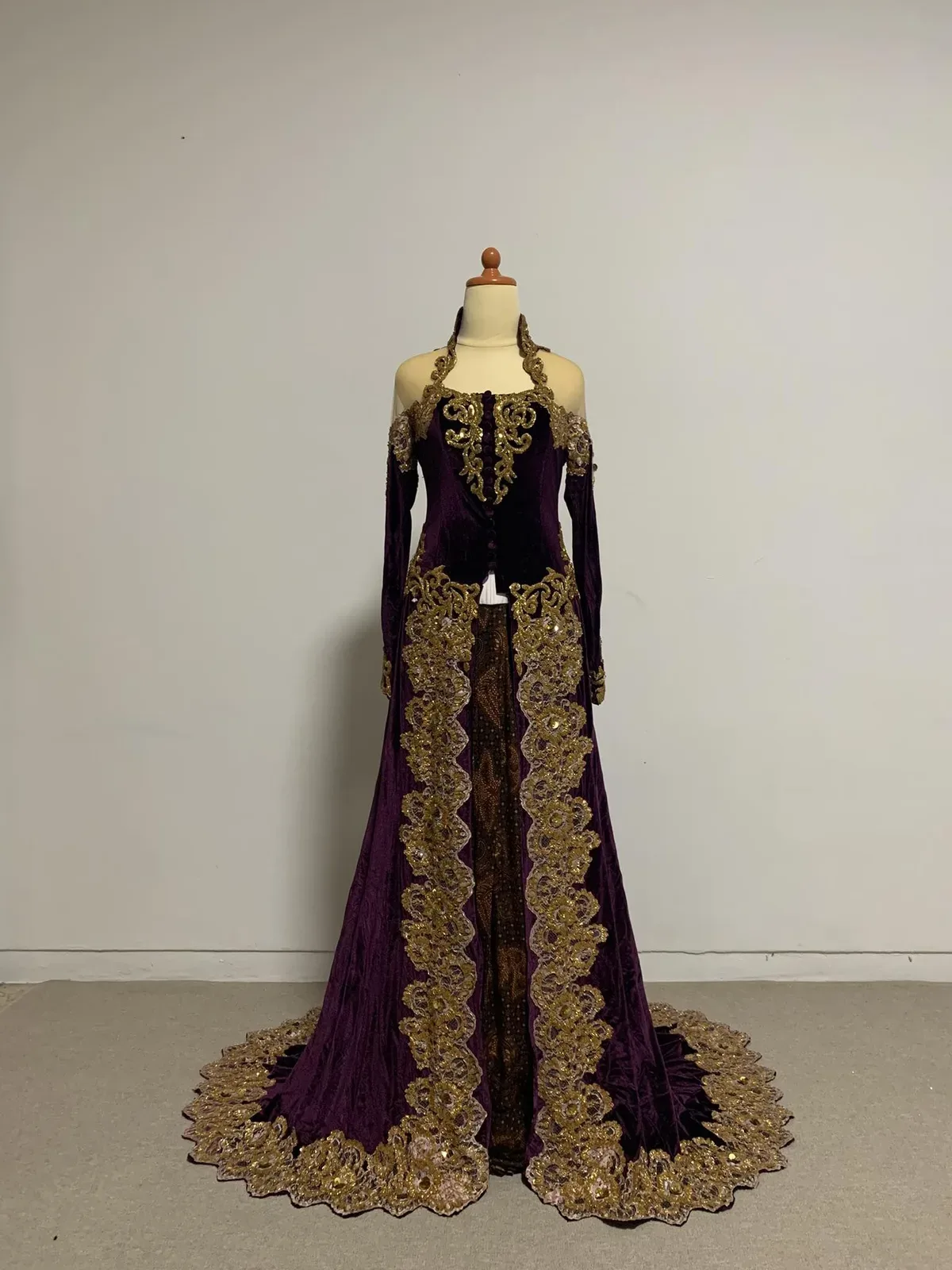 Nasional untuk Bride