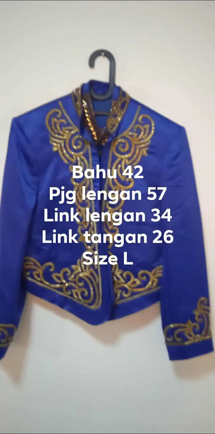 Beskap Jawa untuk Grooms