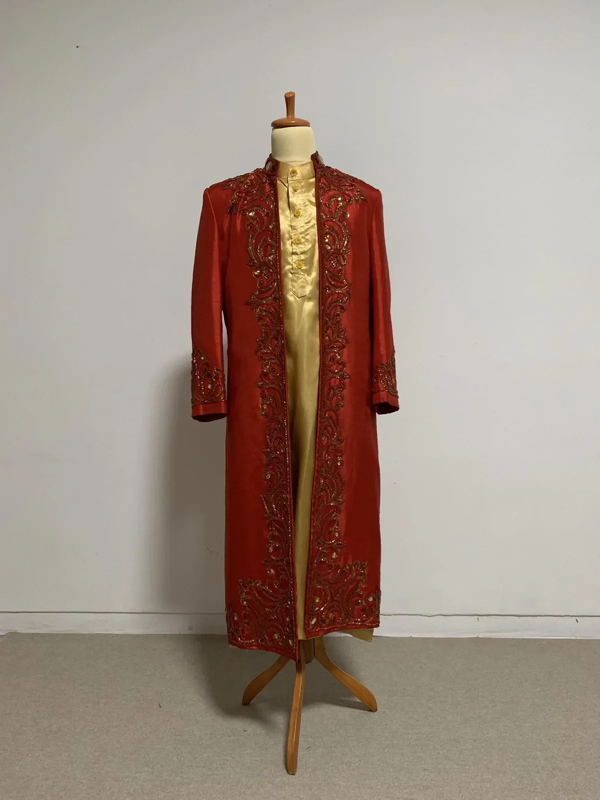 Jubah Betawi untuk Grooms