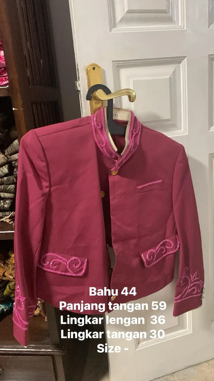 Beskap Jawa untuk Among/Family