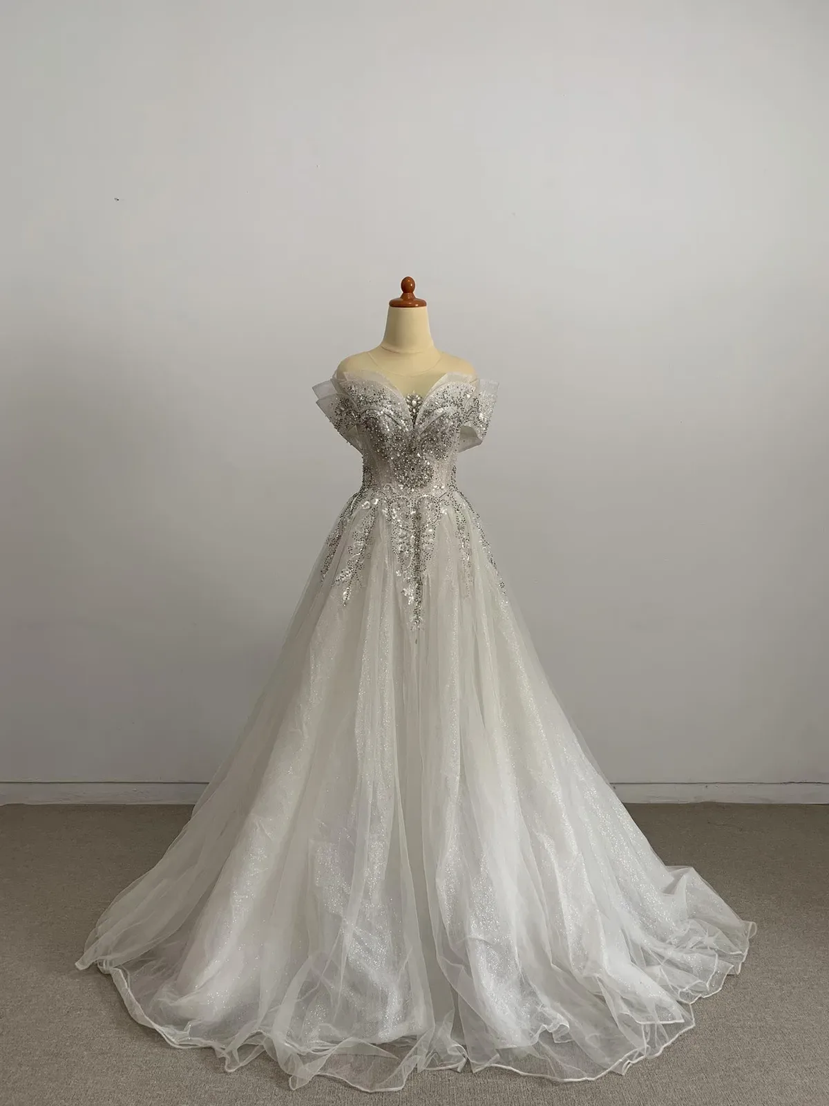 Gaun Internasional untuk Bride