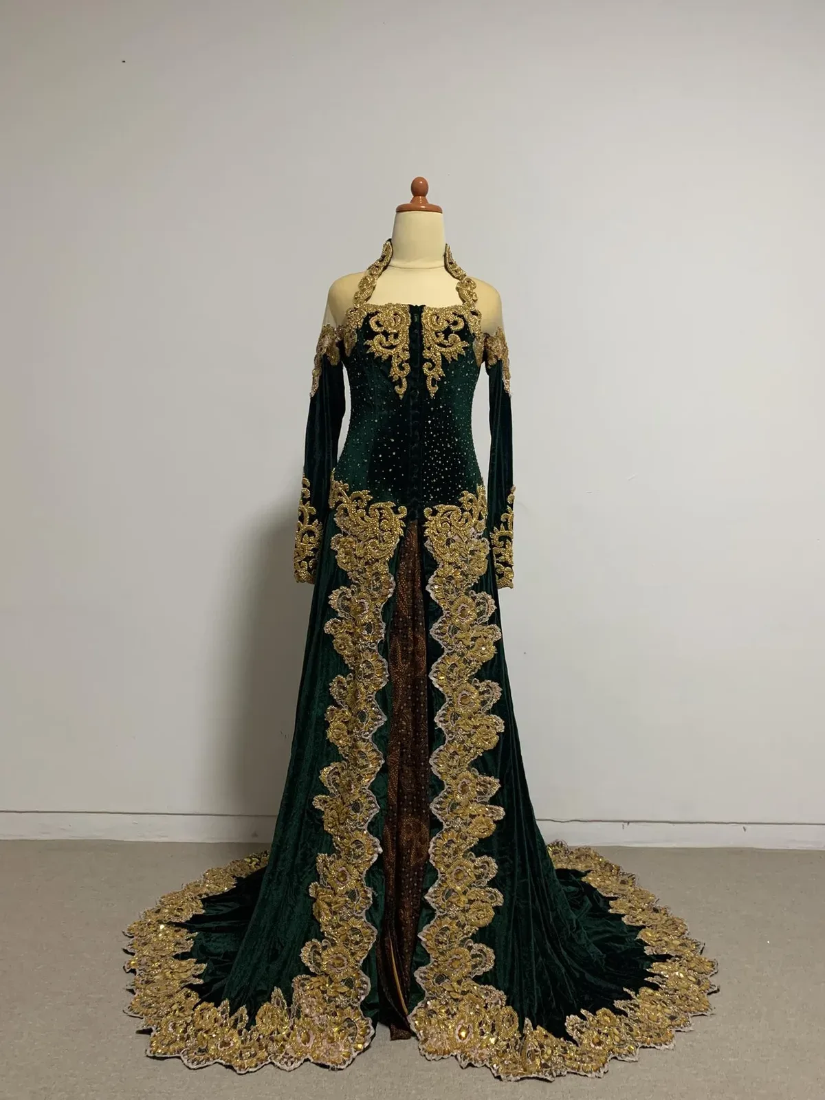 Nasional untuk Bride