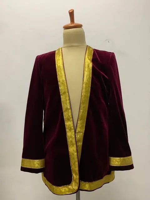 Adat Tradisional Koto Gadang untuk Grooms
