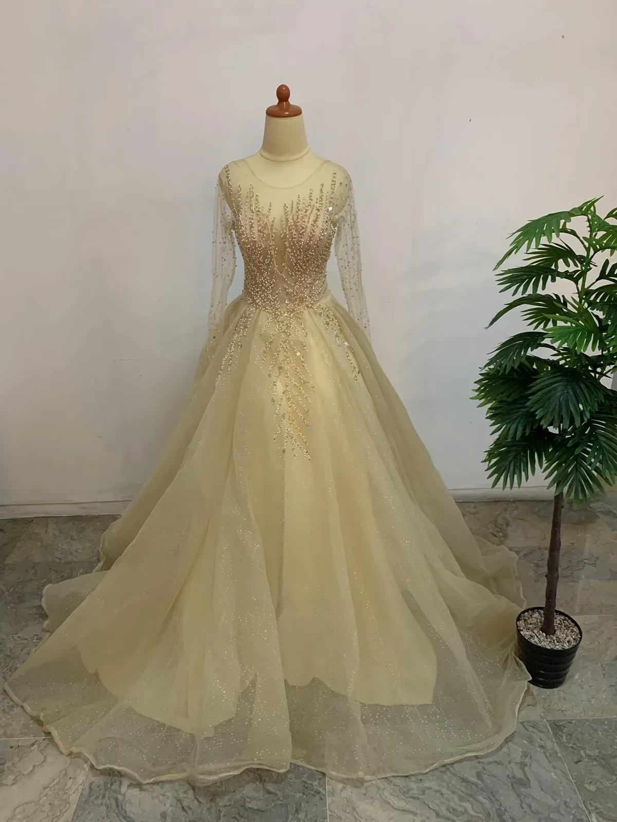 Gaun Internasional untuk Bride