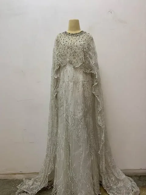 Gaun Nasional untuk Bride