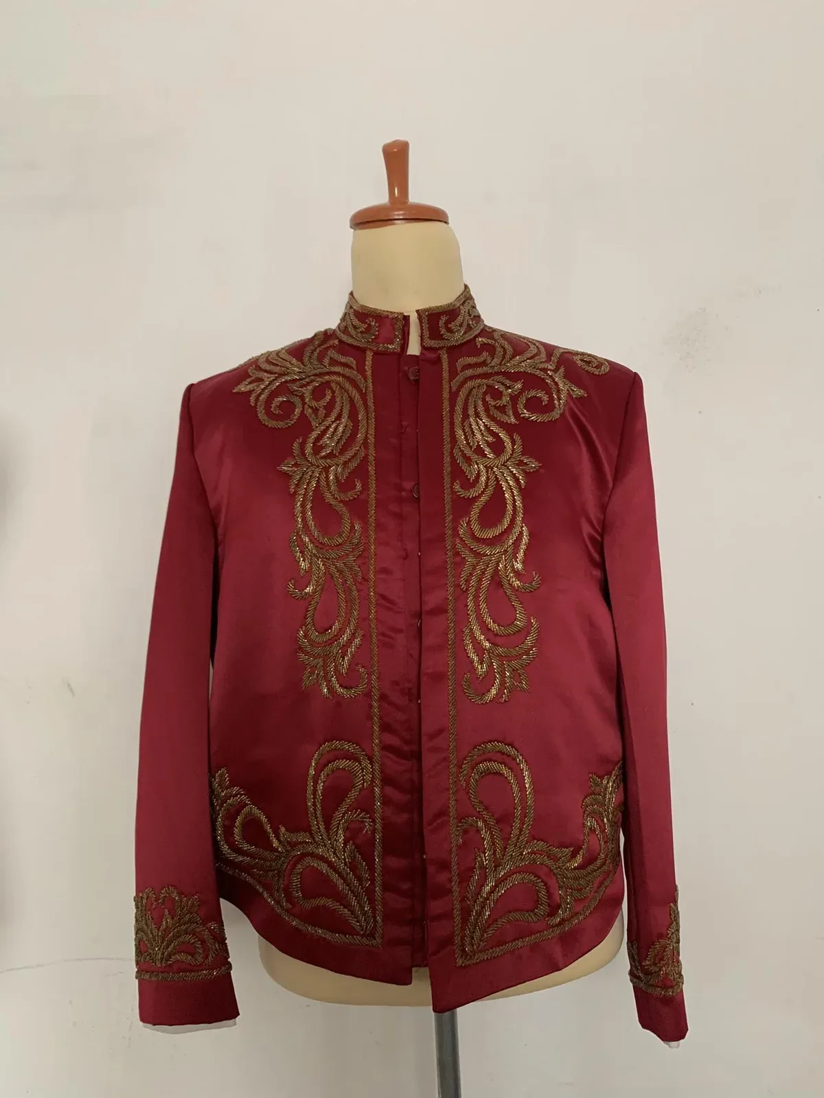 Beskap Jawa untuk Grooms/Father