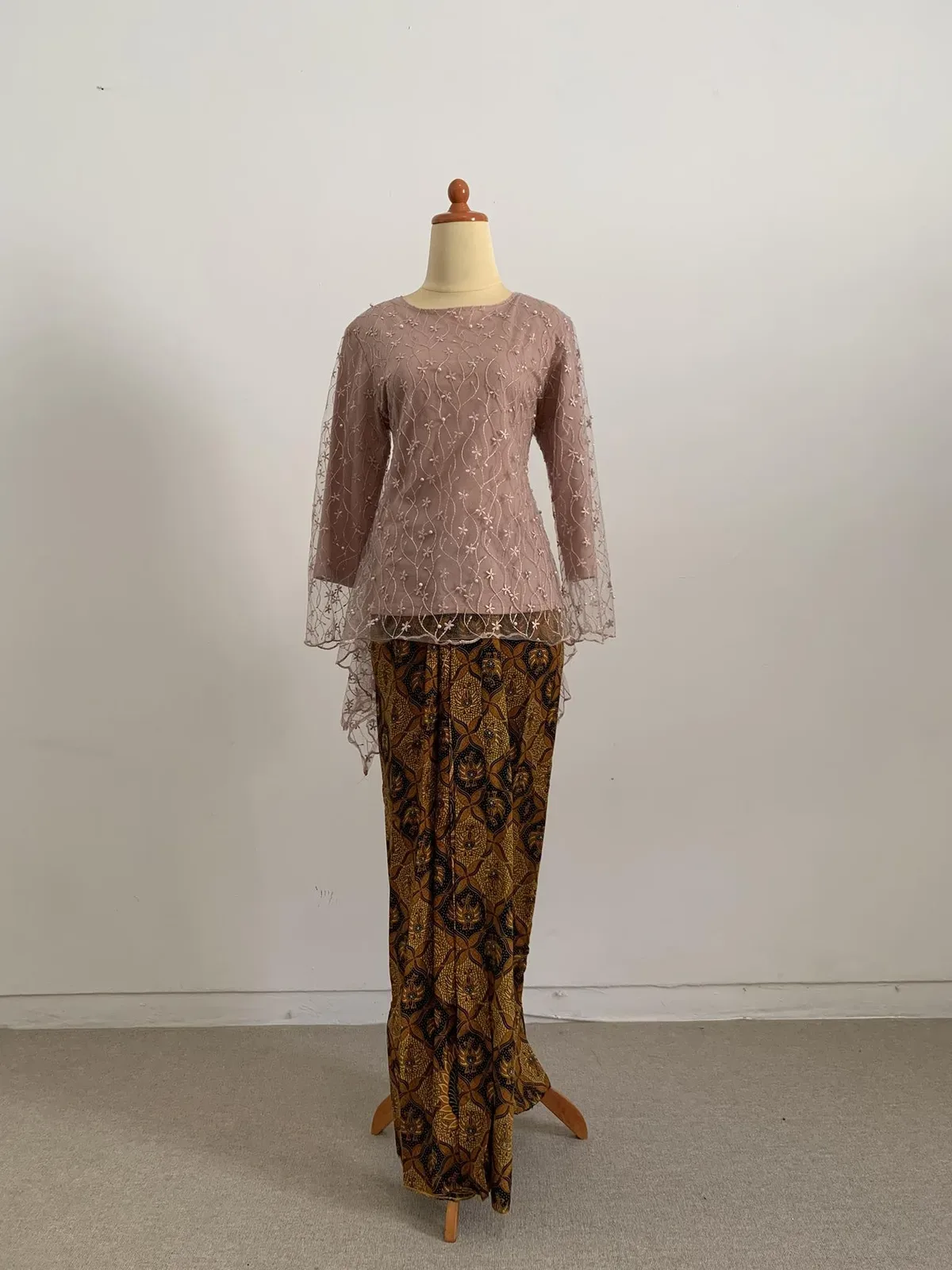 Kebaya Nasional untuk Bridesmaid