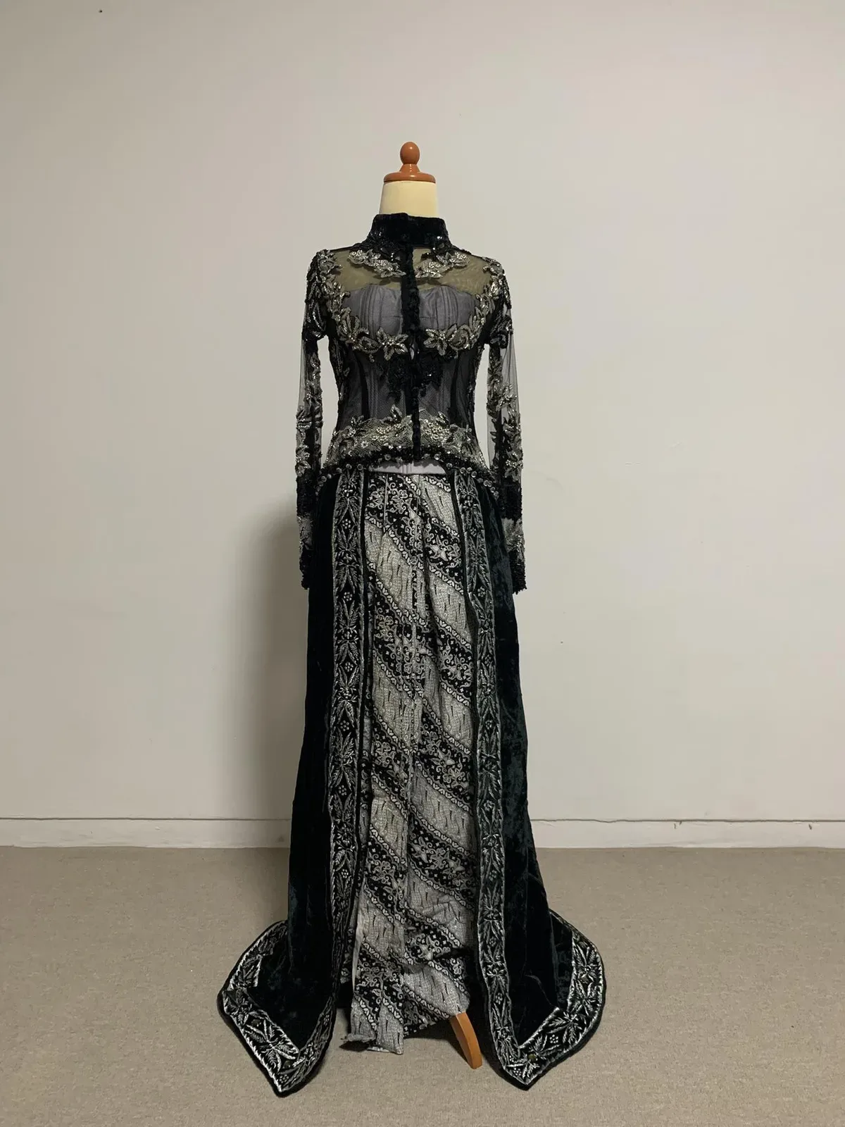 Kebaya Nasional untuk Bride