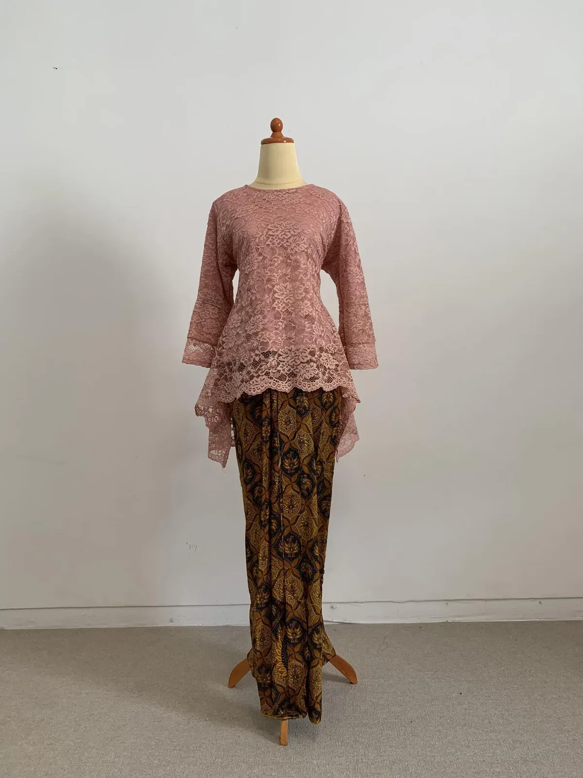 Kebaya Nasional untuk Bridesmaid
