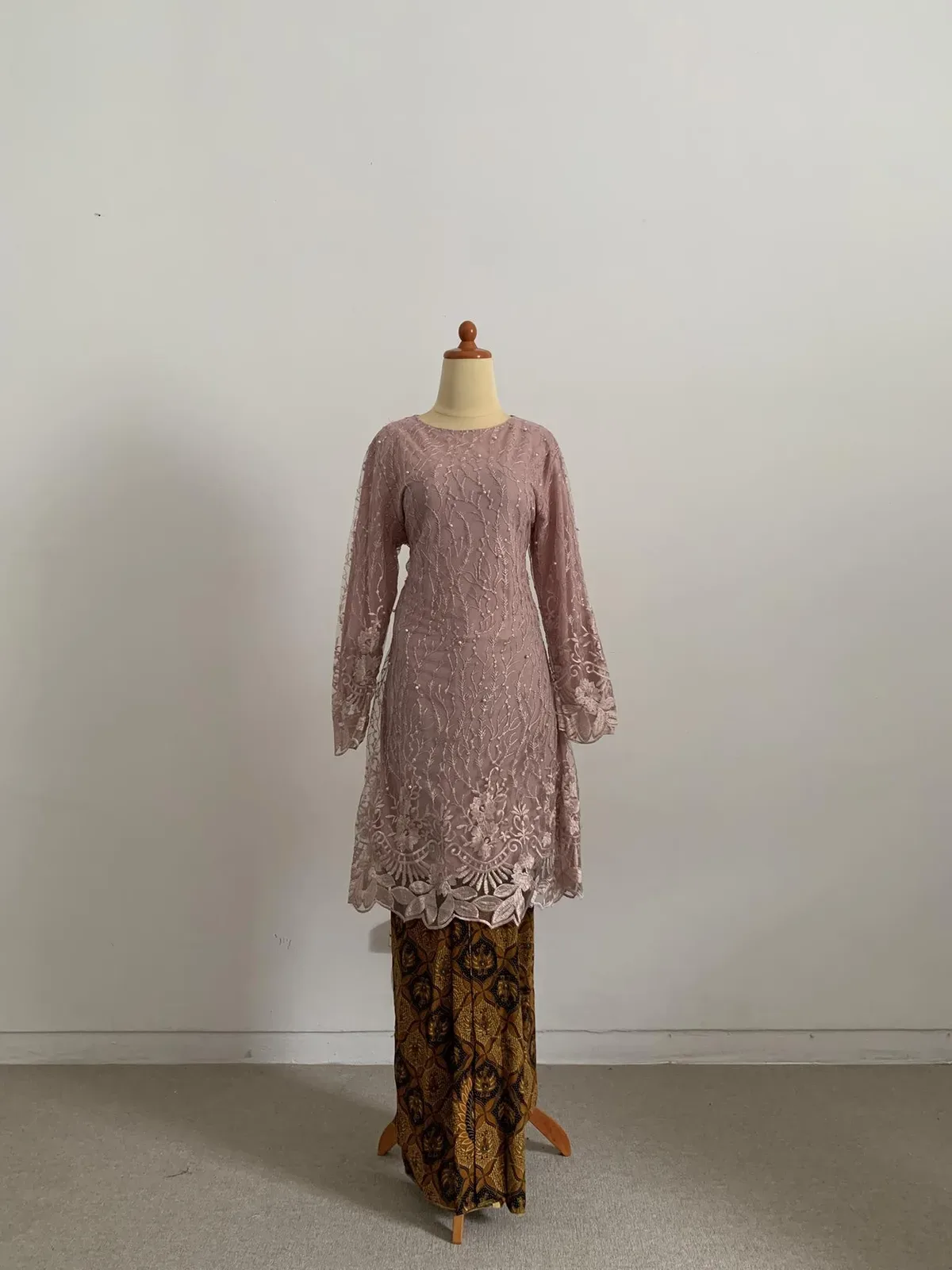 Kebaya Nasional untuk Mother/Family